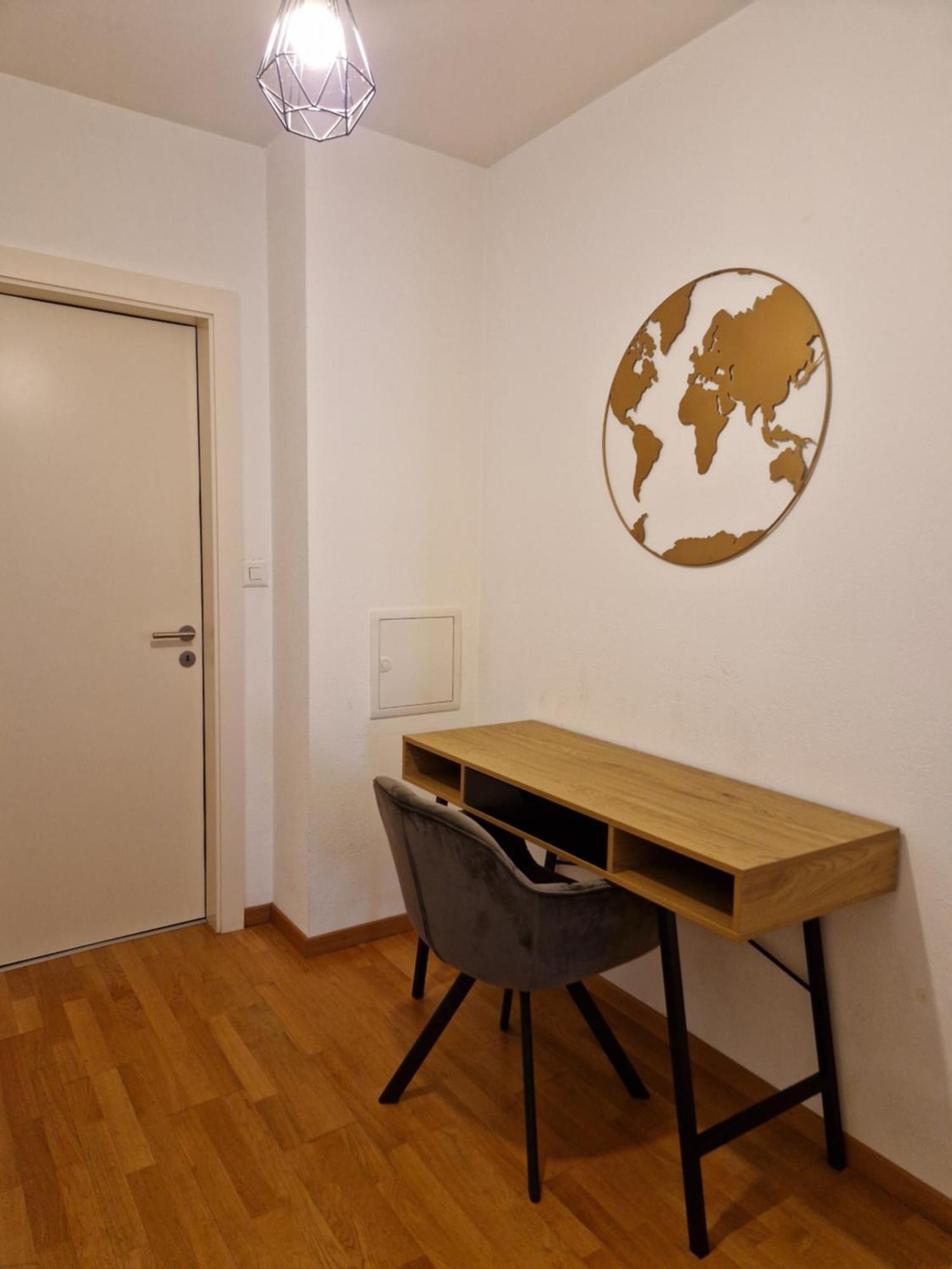 Hotel Castel Сион Екстериор снимка