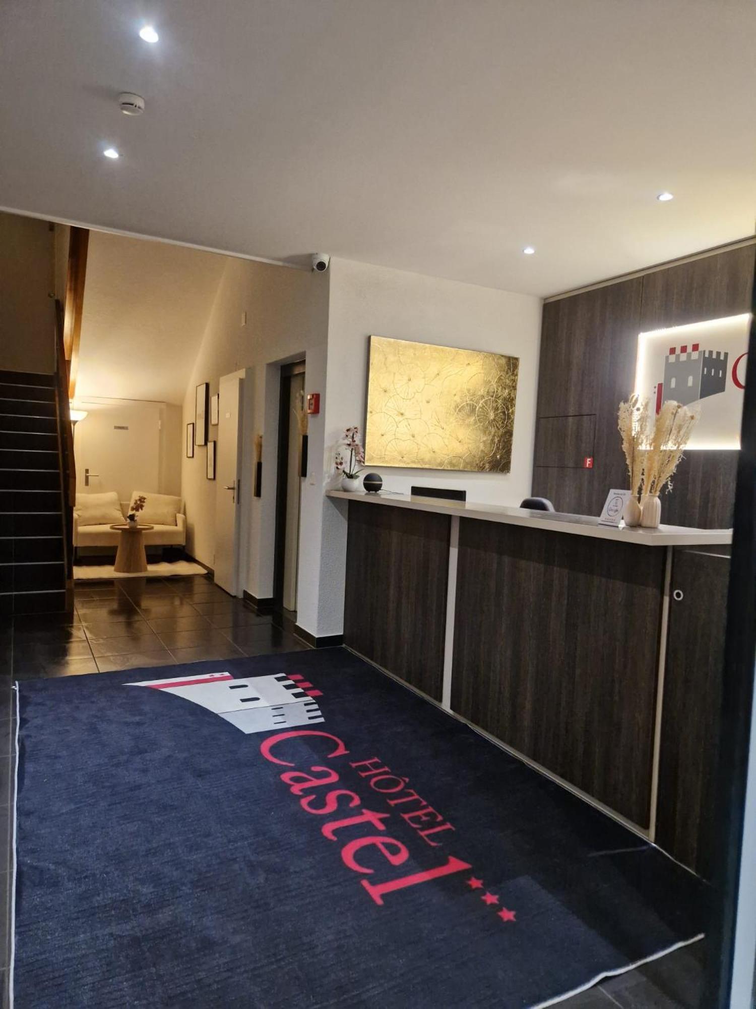 Hotel Castel Сион Екстериор снимка
