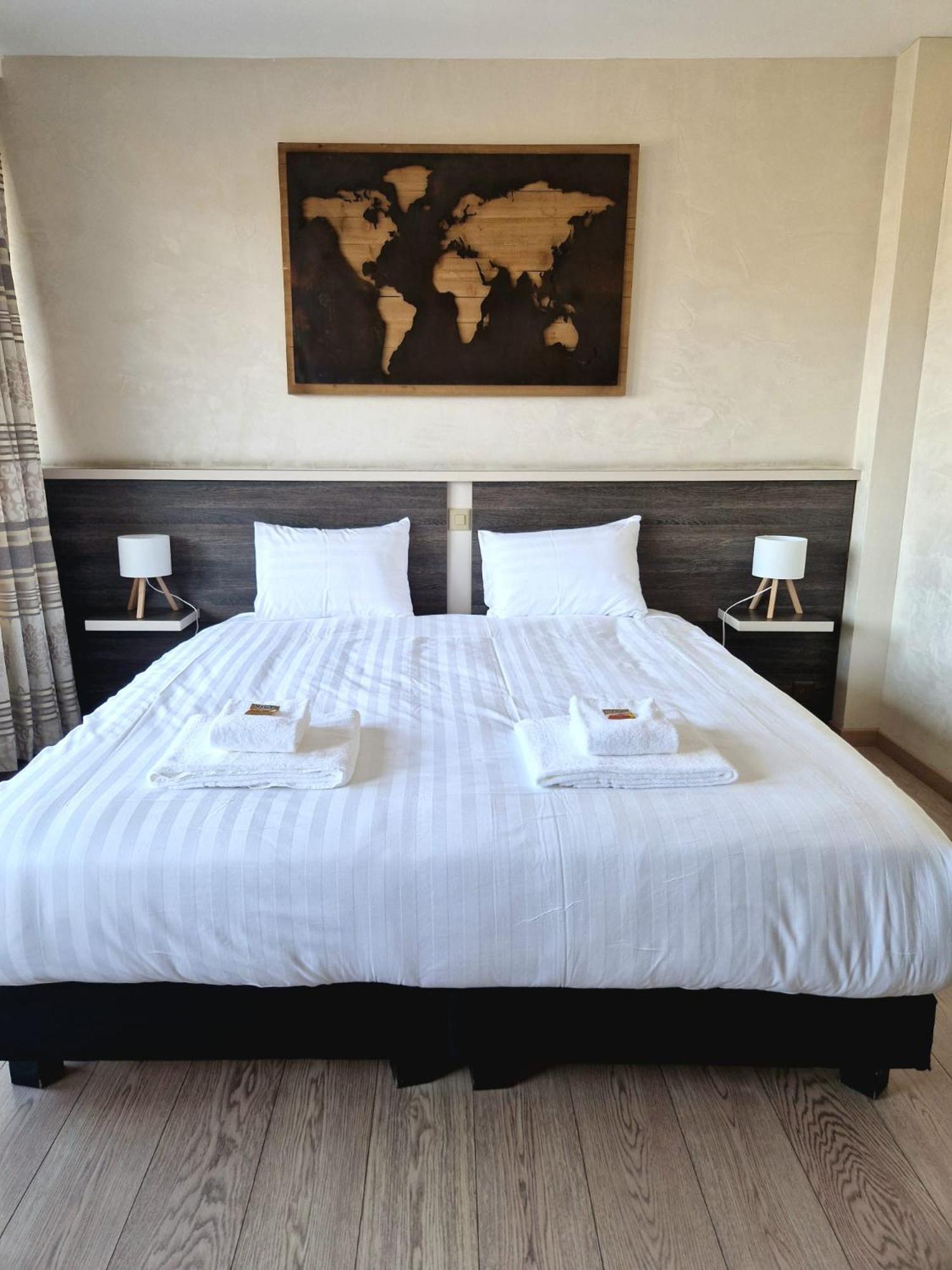 Hotel Castel Сион Екстериор снимка